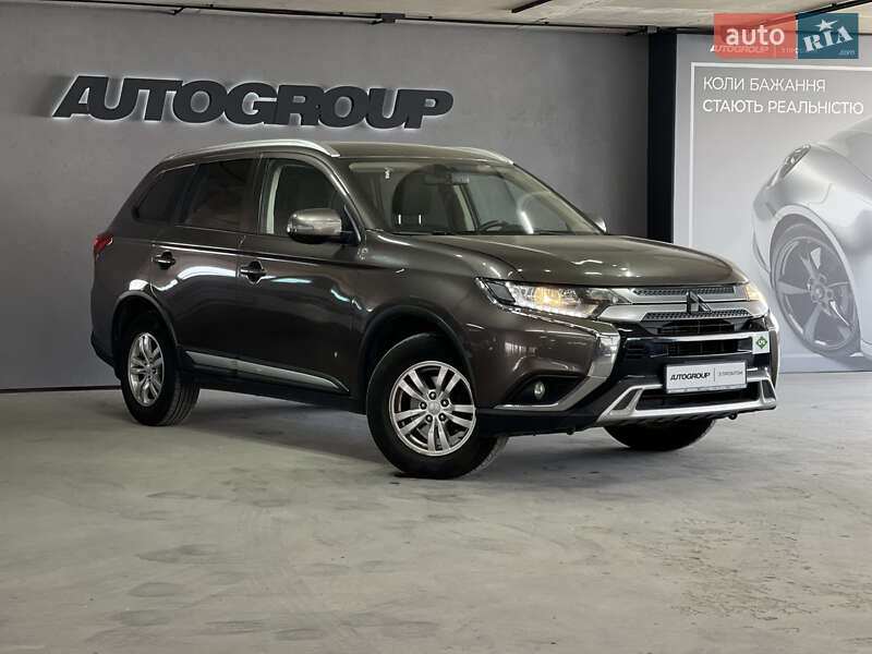 Mitsubishi Outlander 2018