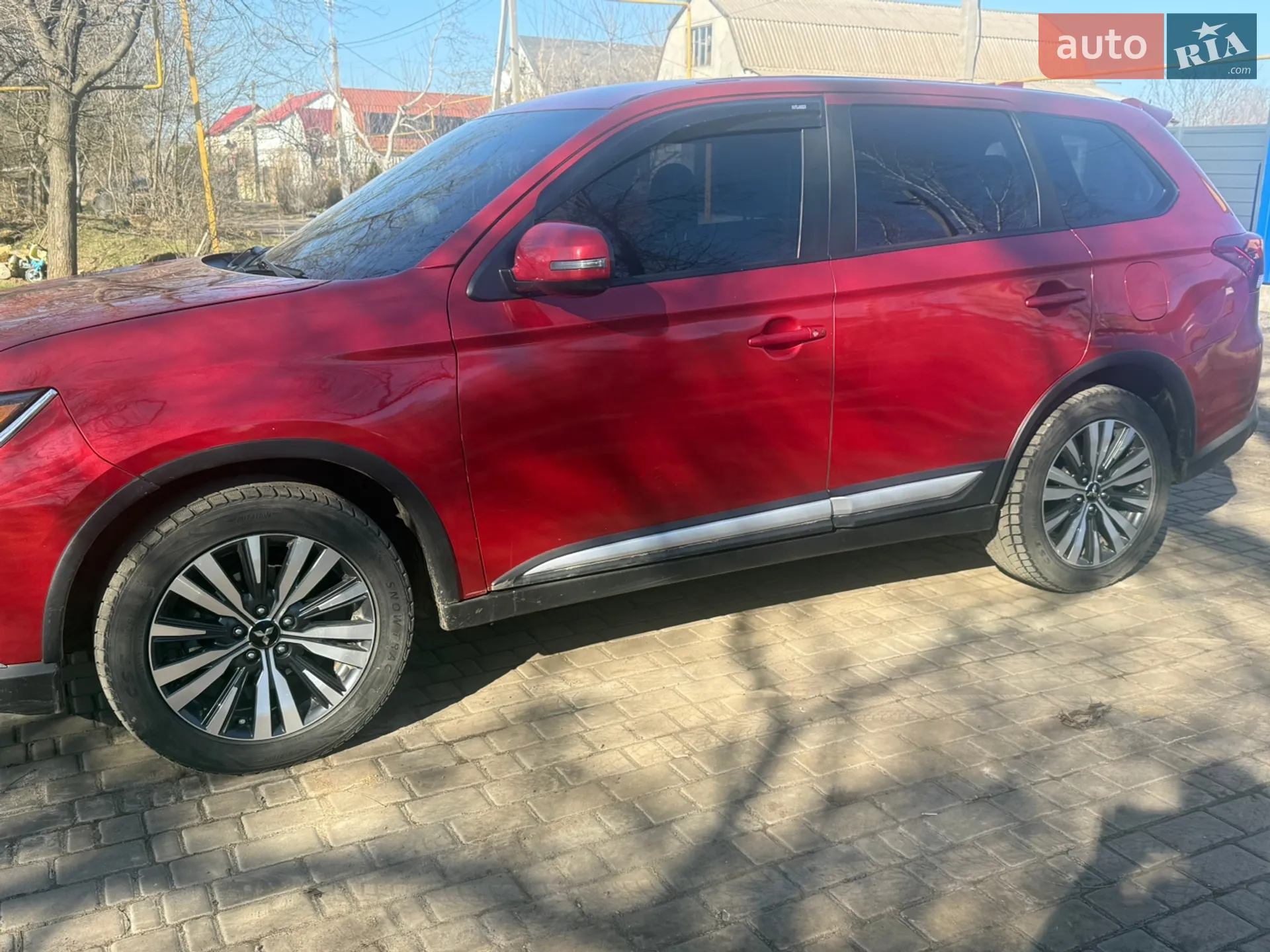2019 Mitsubishi Outlander - мініатюра 2