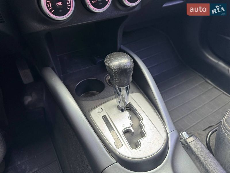 Внедорожник / Кроссовер Mitsubishi Outlander 2007 в Днепре фото 16 Внедорожник / Кроссовер Mitsubishi Outlander 2007 в Днепре