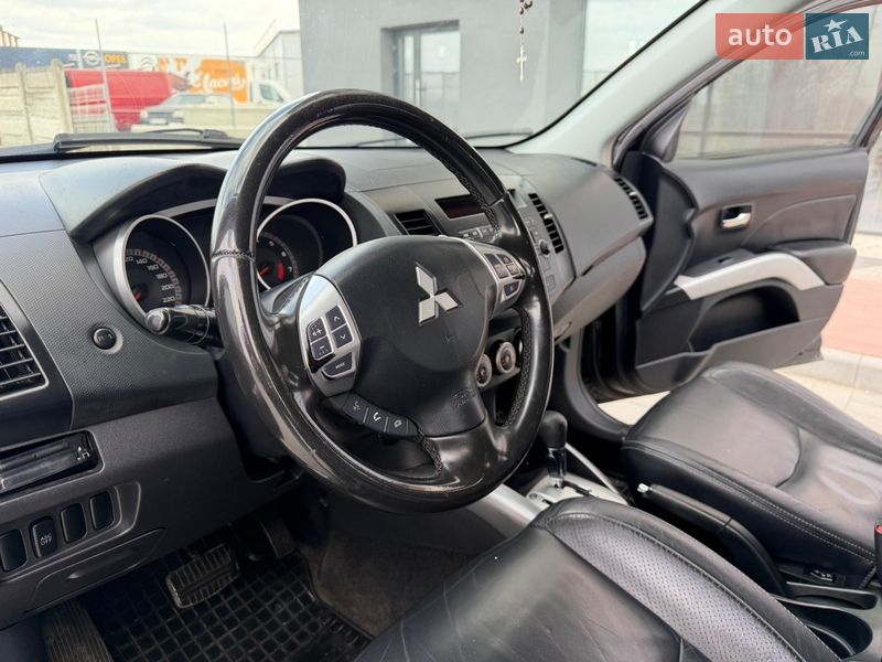 Внедорожник / Кроссовер Mitsubishi Outlander 2008 в Ивано-Франковске