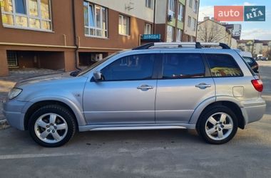 Внедорожник / Кроссовер Mitsubishi Outlander 2009 в Киеве