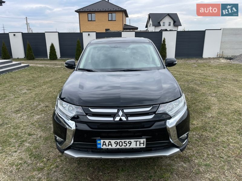 Mitsubishi Outlander 2017