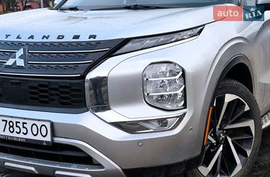 Позашляховик / Кросовер Mitsubishi Outlander 2022 в Охтирці