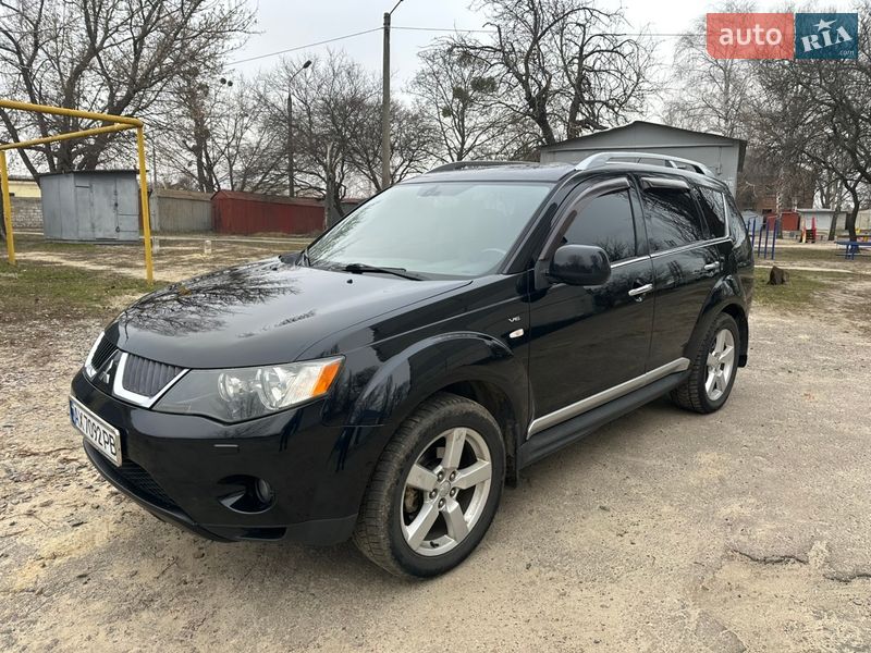 Внедорожник / Кроссовер Mitsubishi Outlander 2009 в Харькове