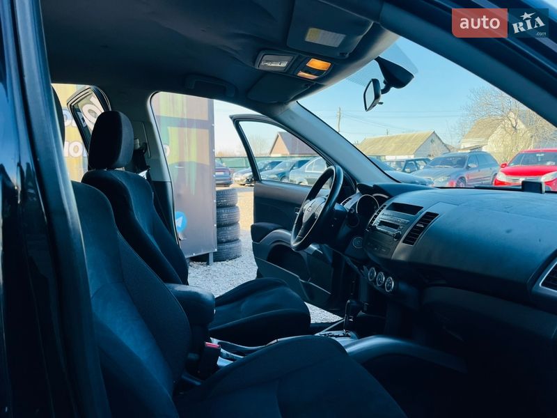 Внедорожник / Кроссовер Mitsubishi Outlander 2008 в Харькове