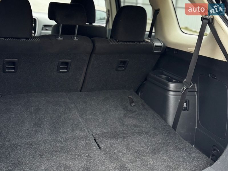 Внедорожник / Кроссовер Mitsubishi Outlander 2020 в Киверцах