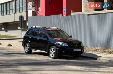 Позашляховик / Кросовер Mitsubishi Outlander 2006 в Чернівцях
