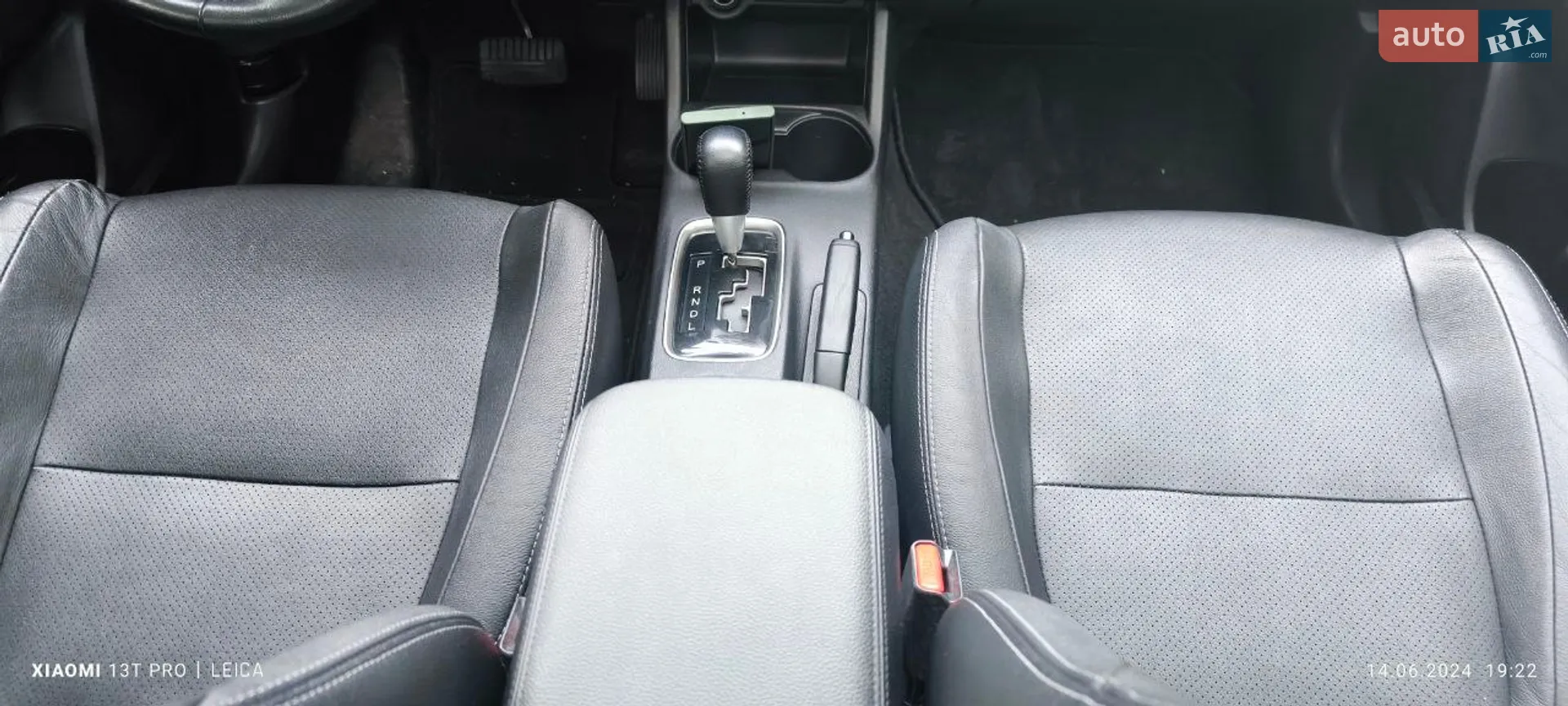 2014 Mitsubishi Outlander - мініатюра 15