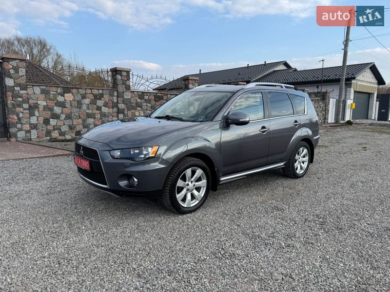 Mitsubishi Outlander 2010