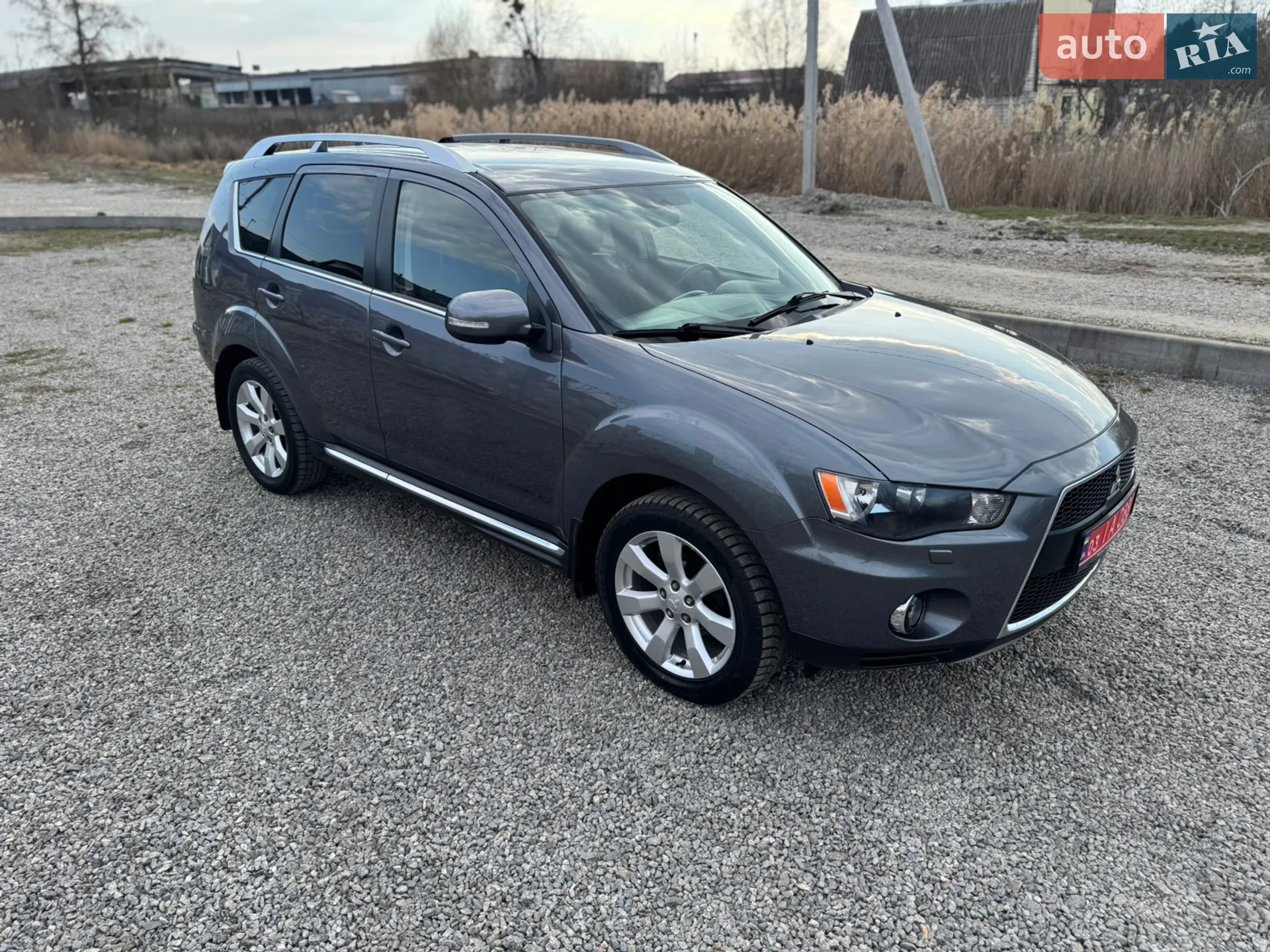 2010 Mitsubishi Outlander - мініатюра 11