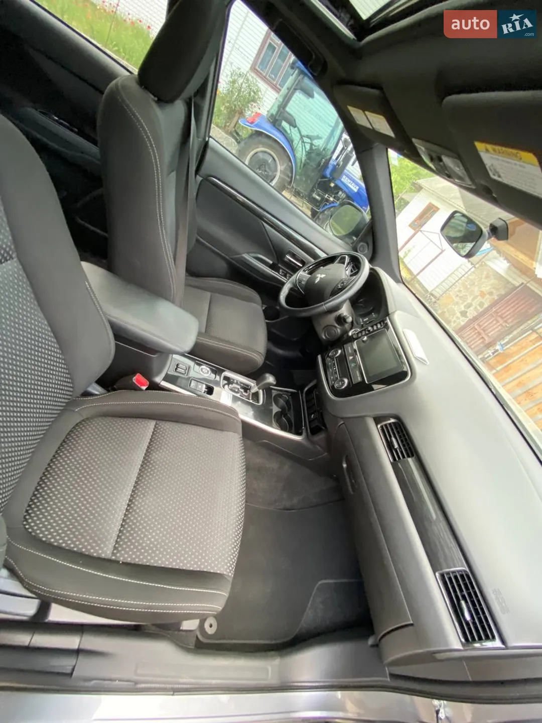2017 Mitsubishi Outlander - мініатюра 20