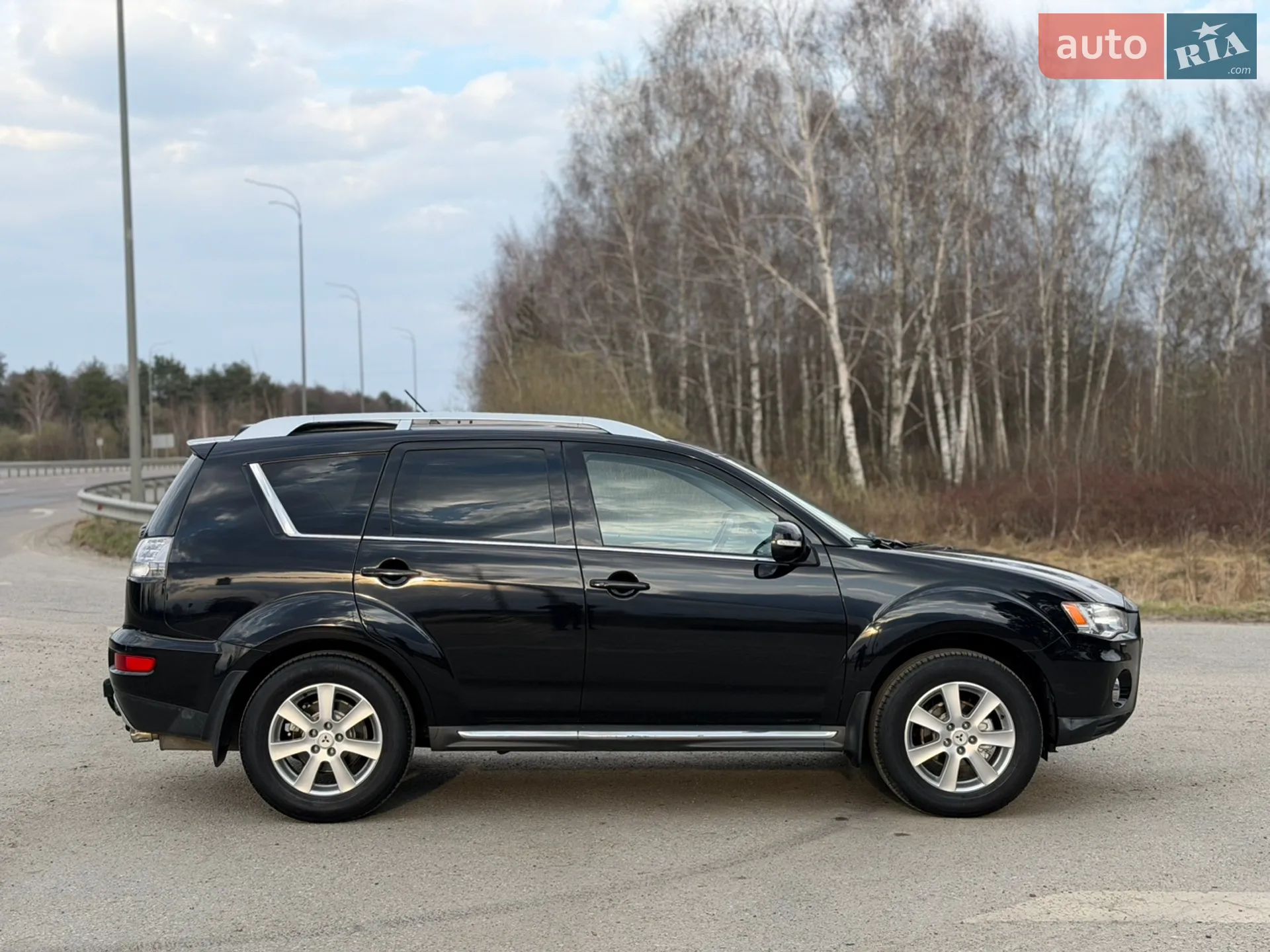 2010 Mitsubishi Outlander - мініатюра 19