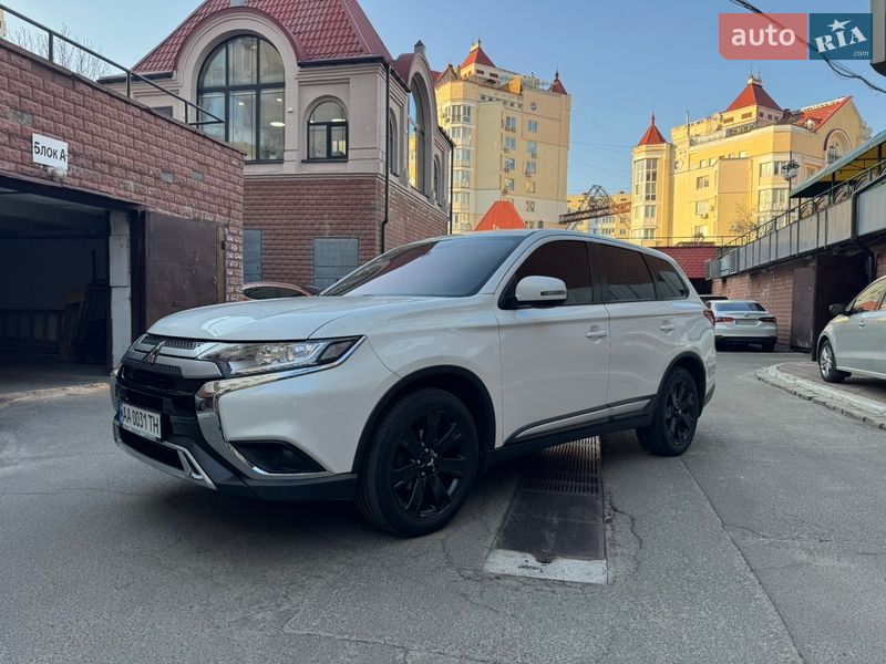 Mitsubishi Outlander 2019