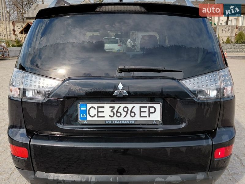 Внедорожник / Кроссовер Mitsubishi Outlander 2008 в Кельменцах