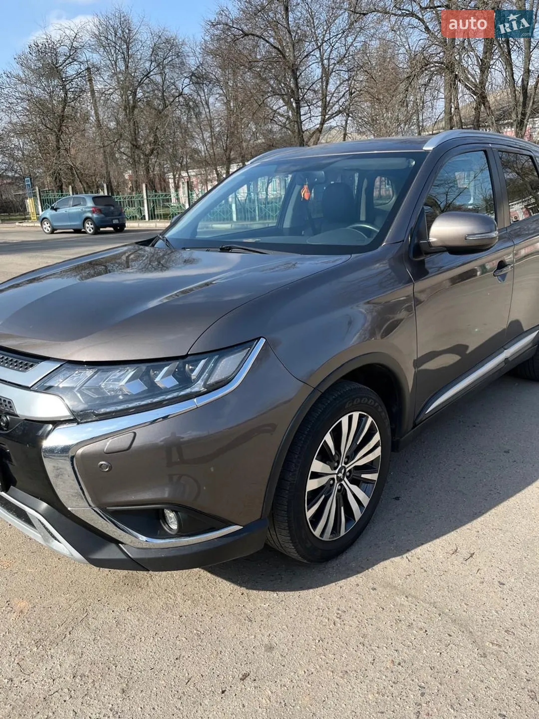 2022 Mitsubishi Outlander - мініатюра 5