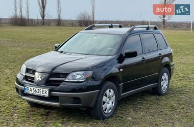 Позашляховик / Кросовер Mitsubishi Outlander 2004 в Новоукраїнці