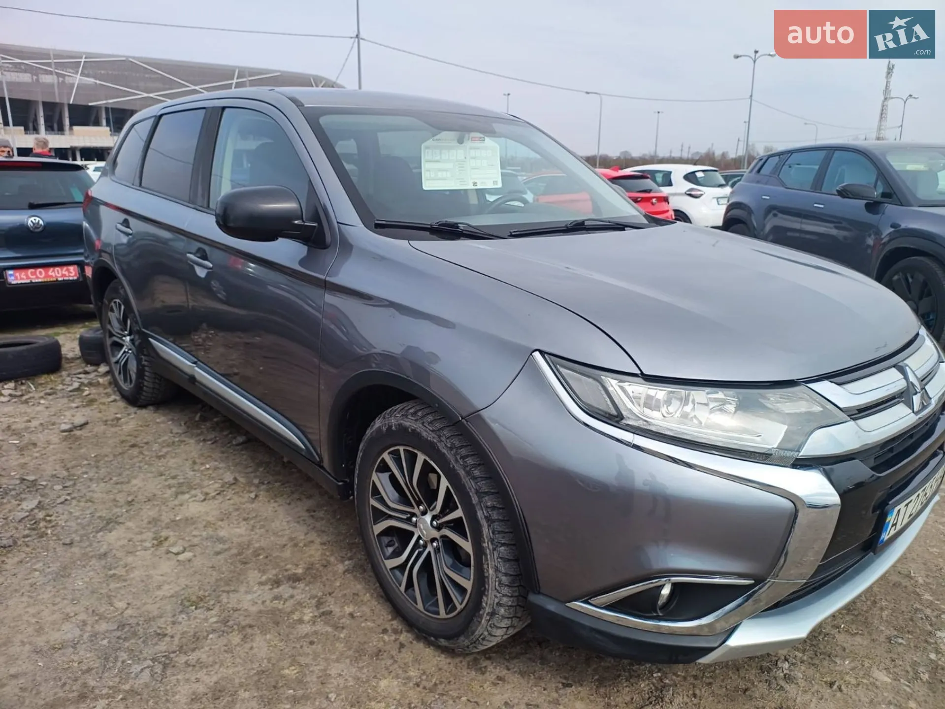 2018 Mitsubishi Outlander - мініатюра 4