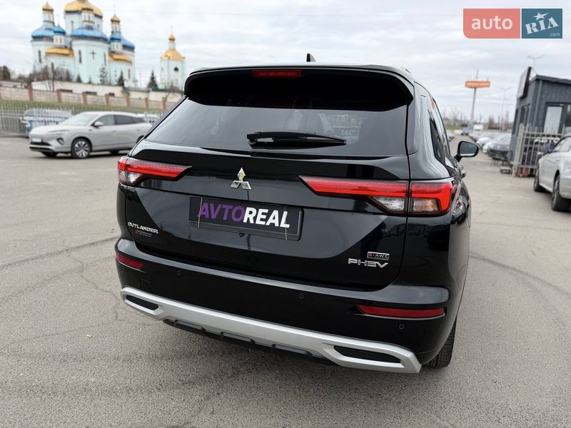Внедорожник / Кроссовер Mitsubishi Outlander 2024 в Кривом Роге