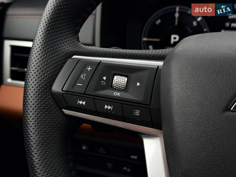 Внедорожник / Кроссовер Mitsubishi Outlander 2024 в Кривом Роге