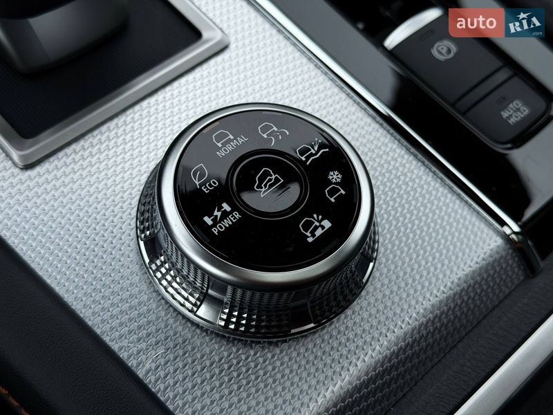 Внедорожник / Кроссовер Mitsubishi Outlander 2024 в Кривом Роге