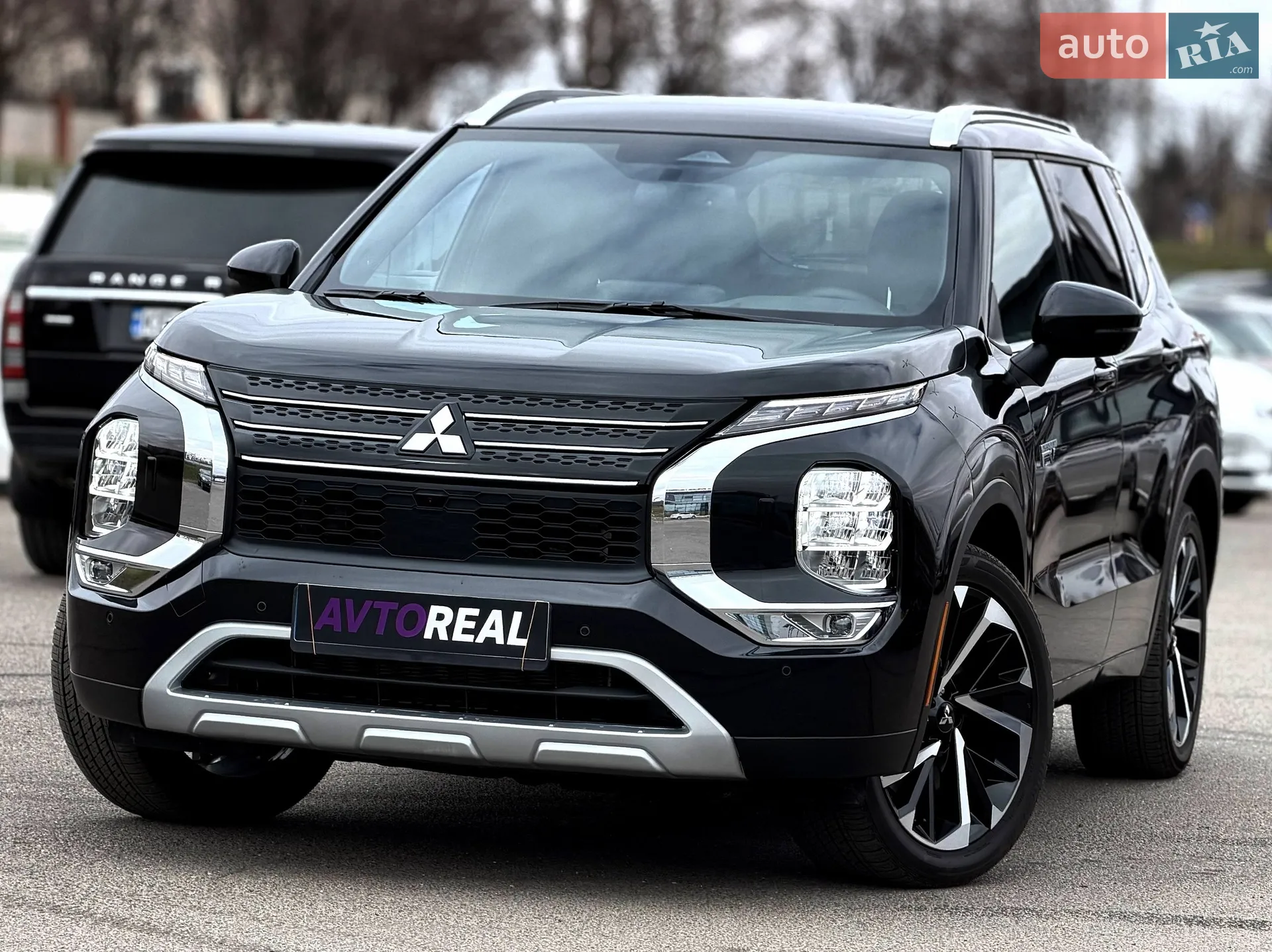 2024 Mitsubishi Outlander - фото 1