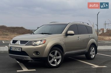 Внедорожник / Кроссовер Mitsubishi Outlander 2008 в Ровно