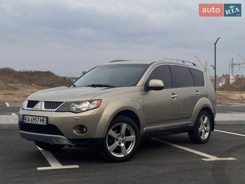 Mitsubishi Outlander 2008