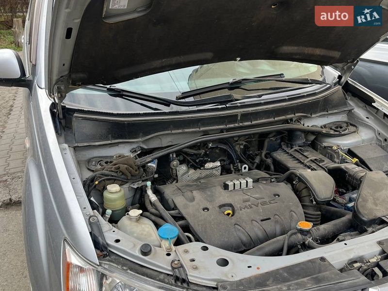 Внедорожник / Кроссовер Mitsubishi Outlander 2008 в Хмельницком