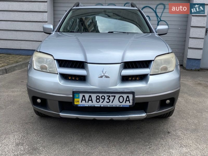 Mitsubishi Outlander 2006