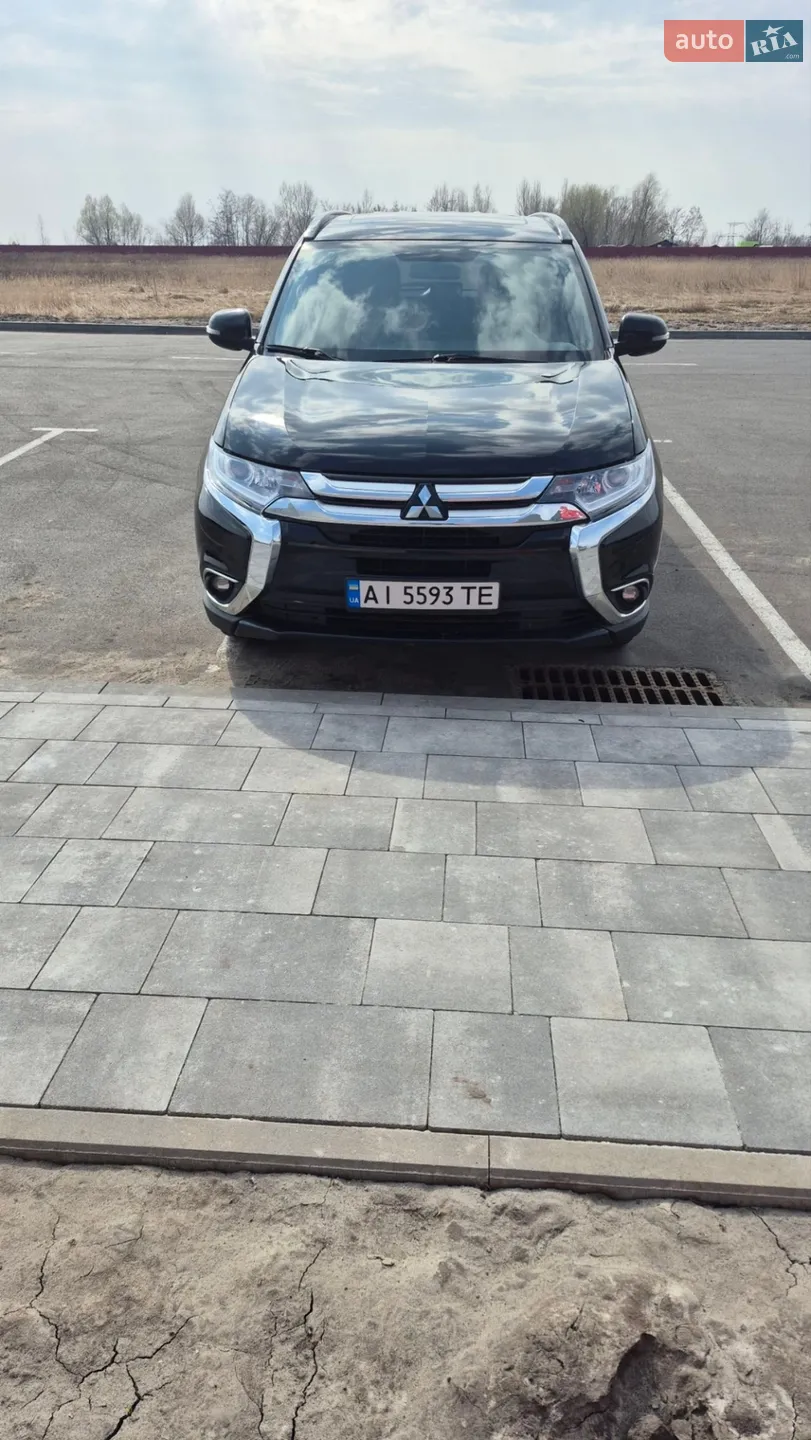 2018 Mitsubishi Outlander - мініатюра 13