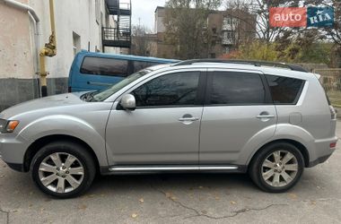 Внедорожник / Кроссовер Mitsubishi Outlander 2011 в Запорожье