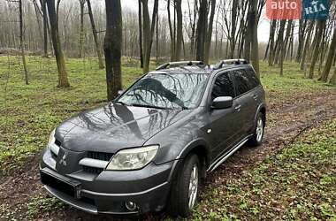 Позашляховик / Кросовер Mitsubishi Outlander 2007 в Кременці