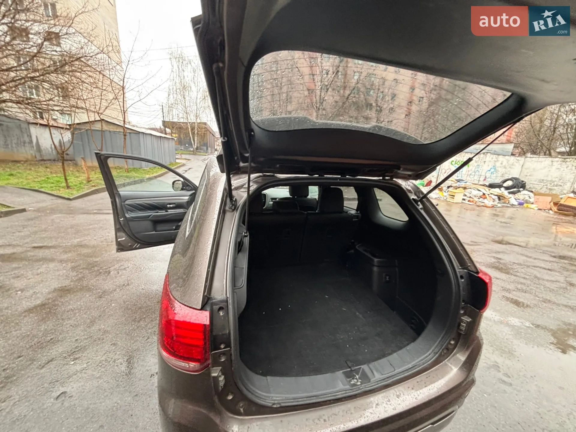 2019 Mitsubishi Outlander - мініатюра 27