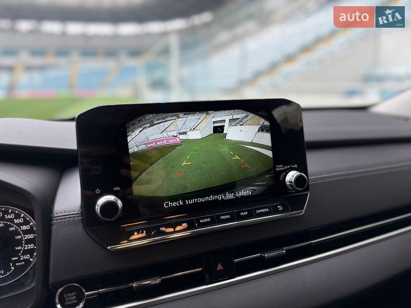 Внедорожник / Кроссовер Mitsubishi Outlander 2022 в Одессе