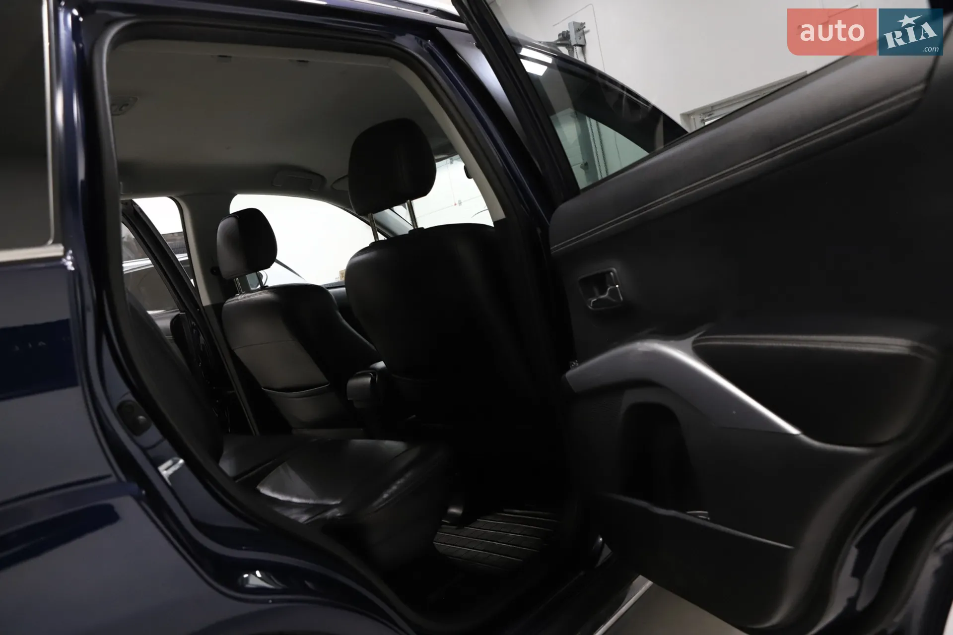 2011 Mitsubishi Outlander - мініатюра 82