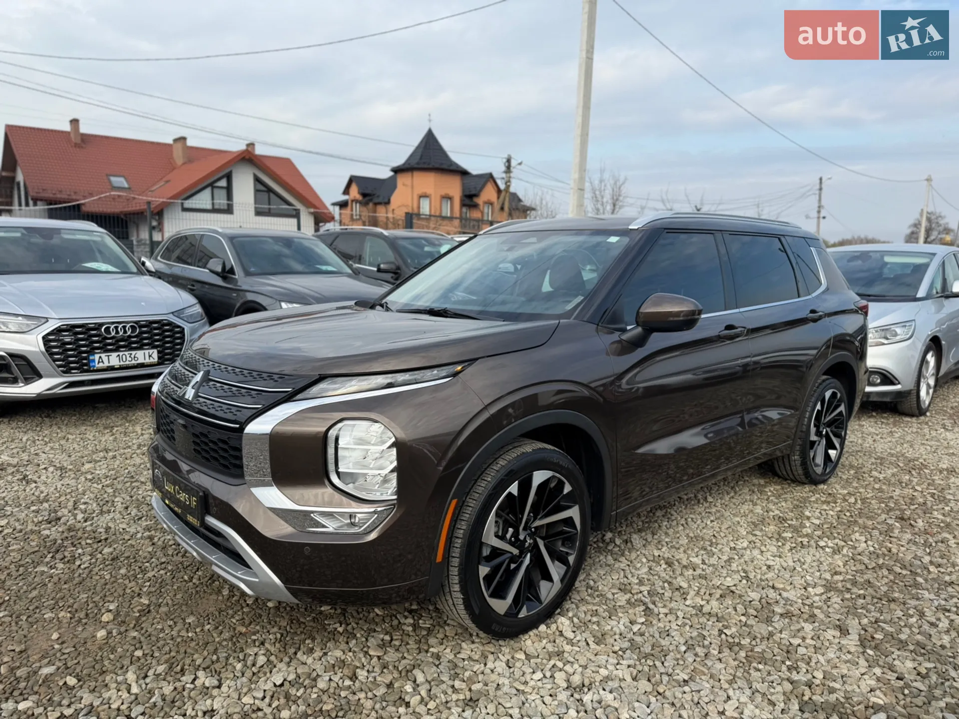 2022 Mitsubishi Outlander - мініатюра 8