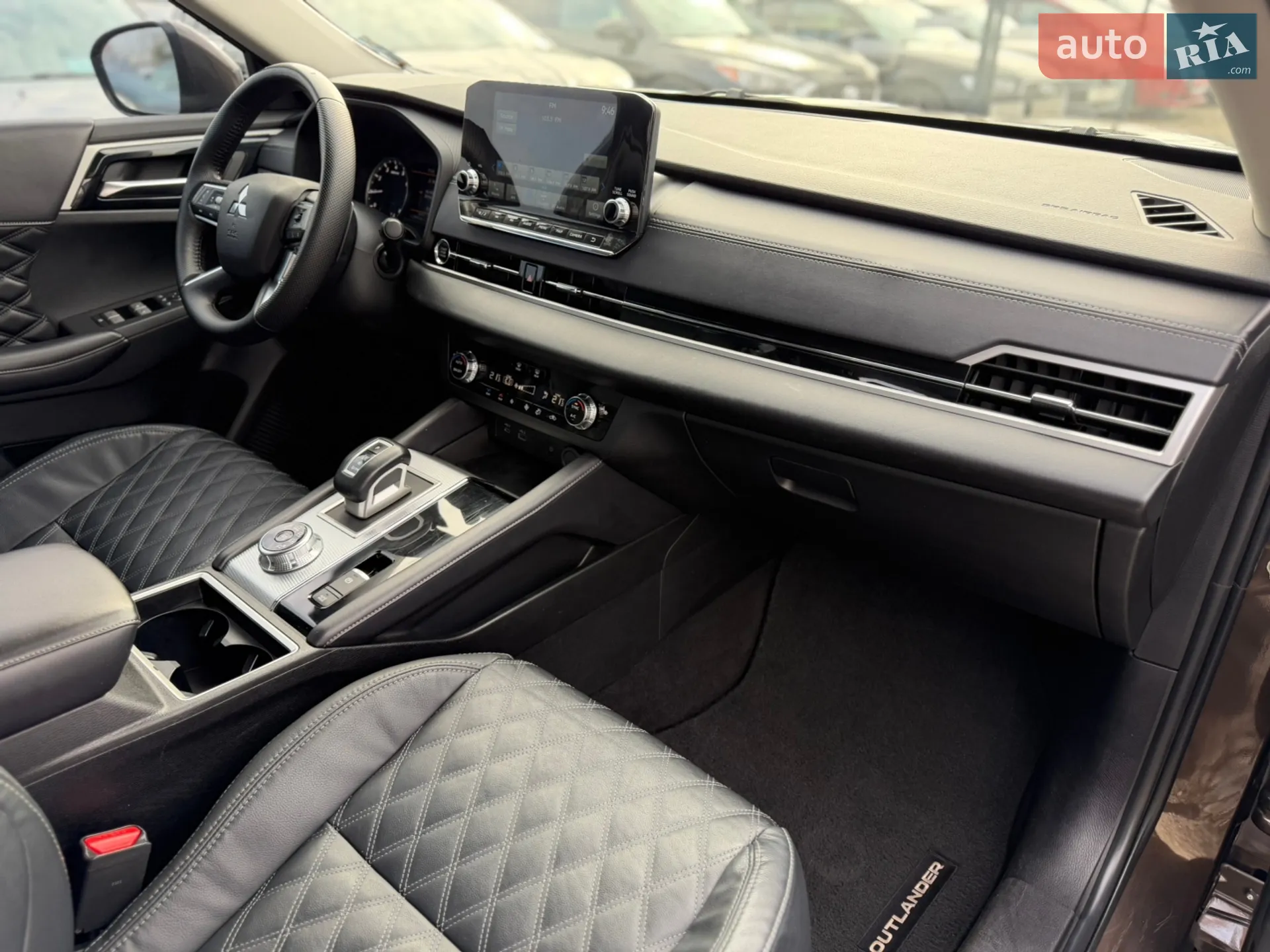 2022 Mitsubishi Outlander - мініатюра 24