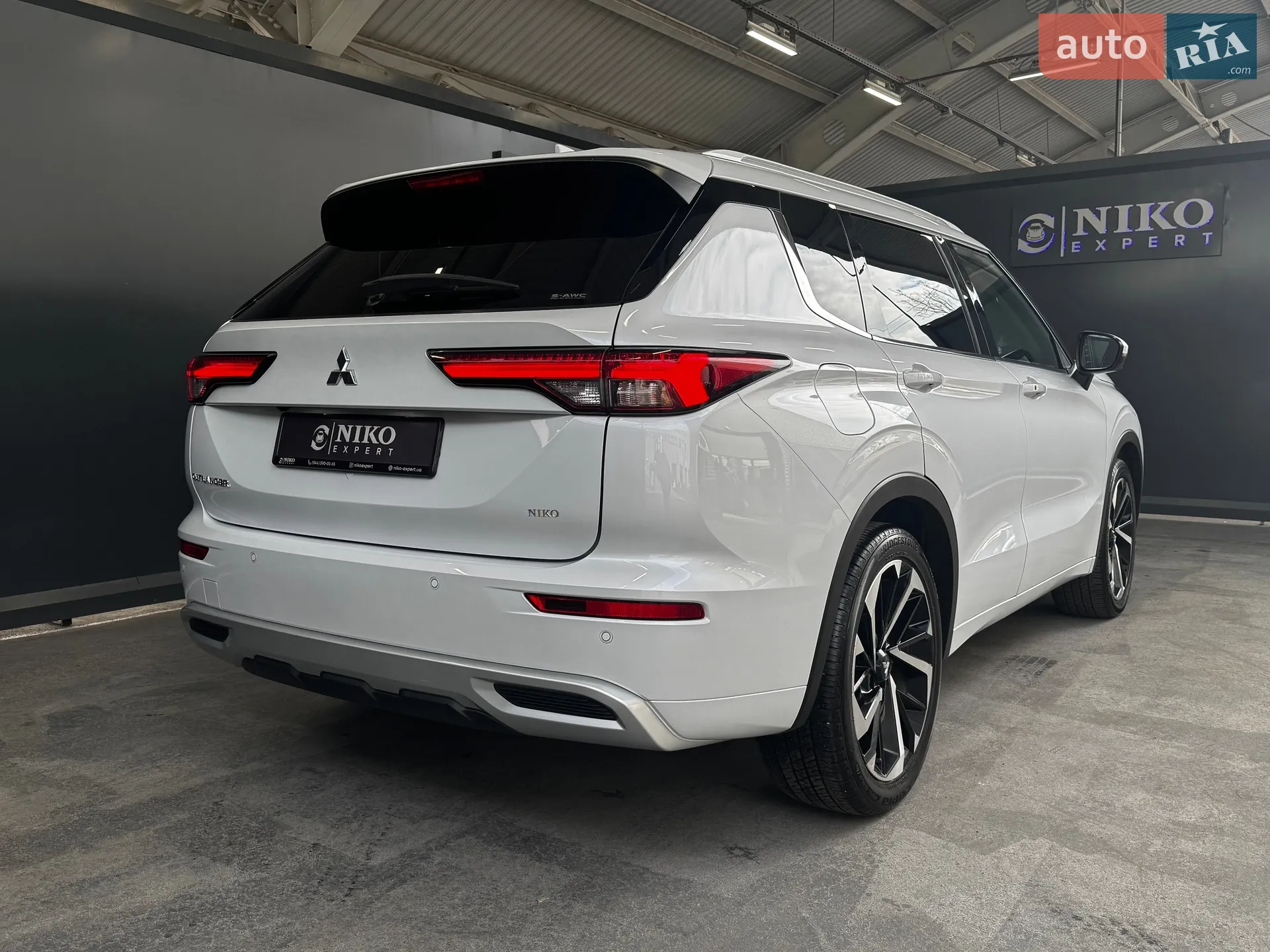 2024 Mitsubishi Outlander - мініатюра 12