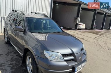 Внедорожник / Кроссовер Mitsubishi Outlander 2010 в Киеве