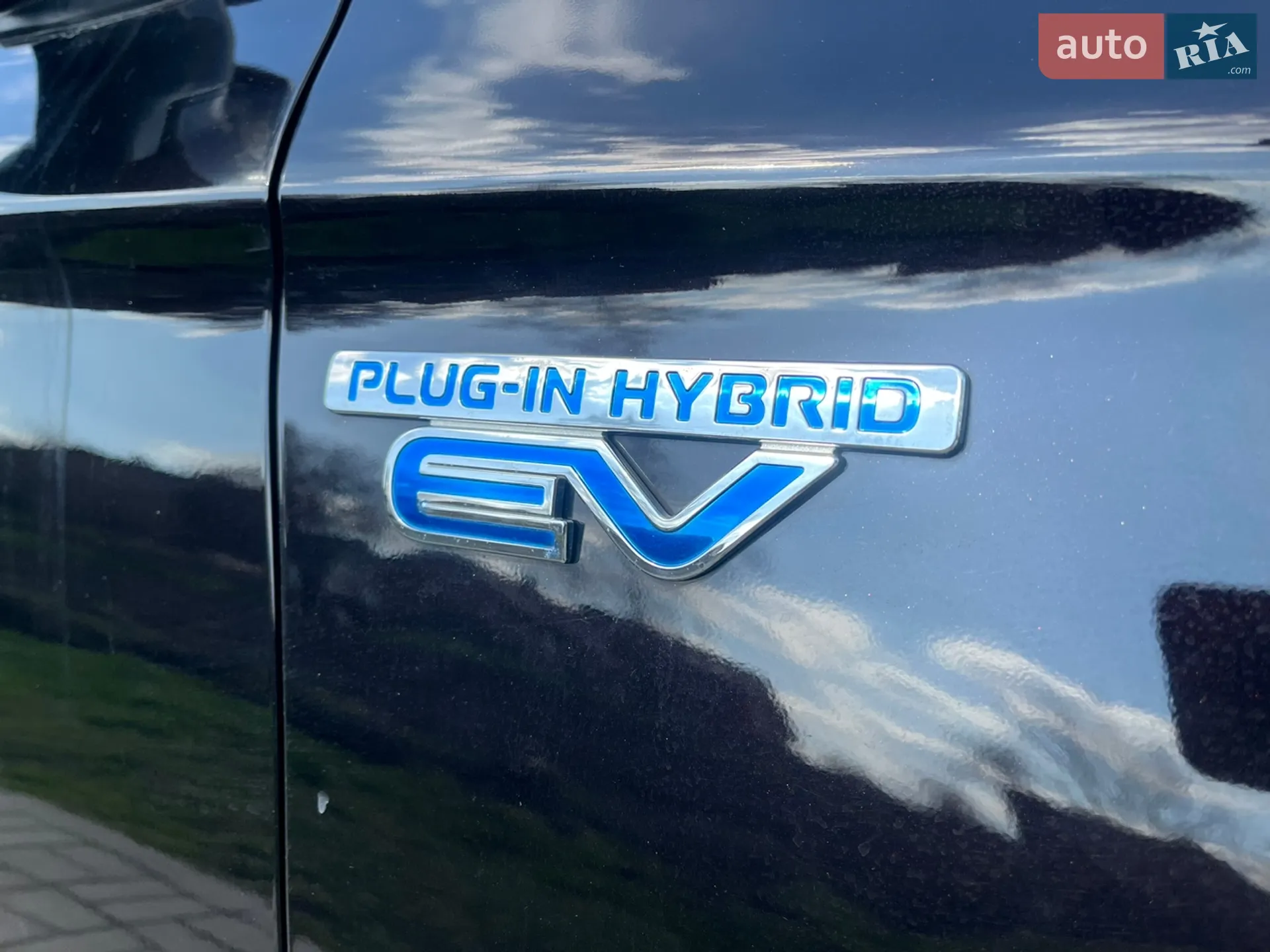 2019 Mitsubishi Outlander - мініатюра 16