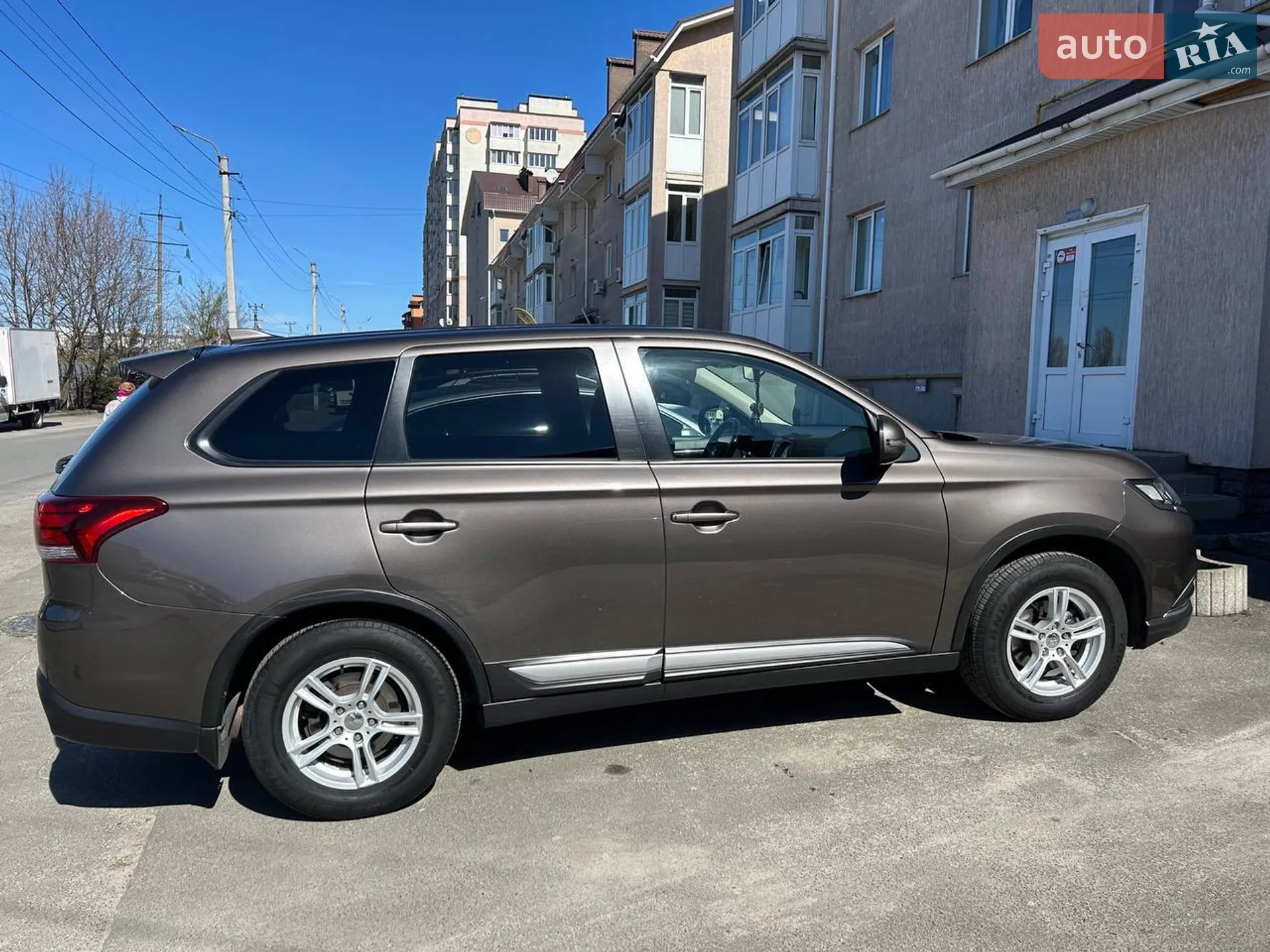 2019 Mitsubishi Outlander - мініатюра 6
