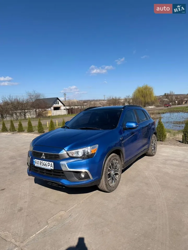 2016 Mitsubishi Outlander - мініатюра 38