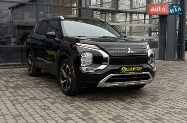 Позашляховик / Кросовер Mitsubishi Outlander 2021 в Івано-Франківську