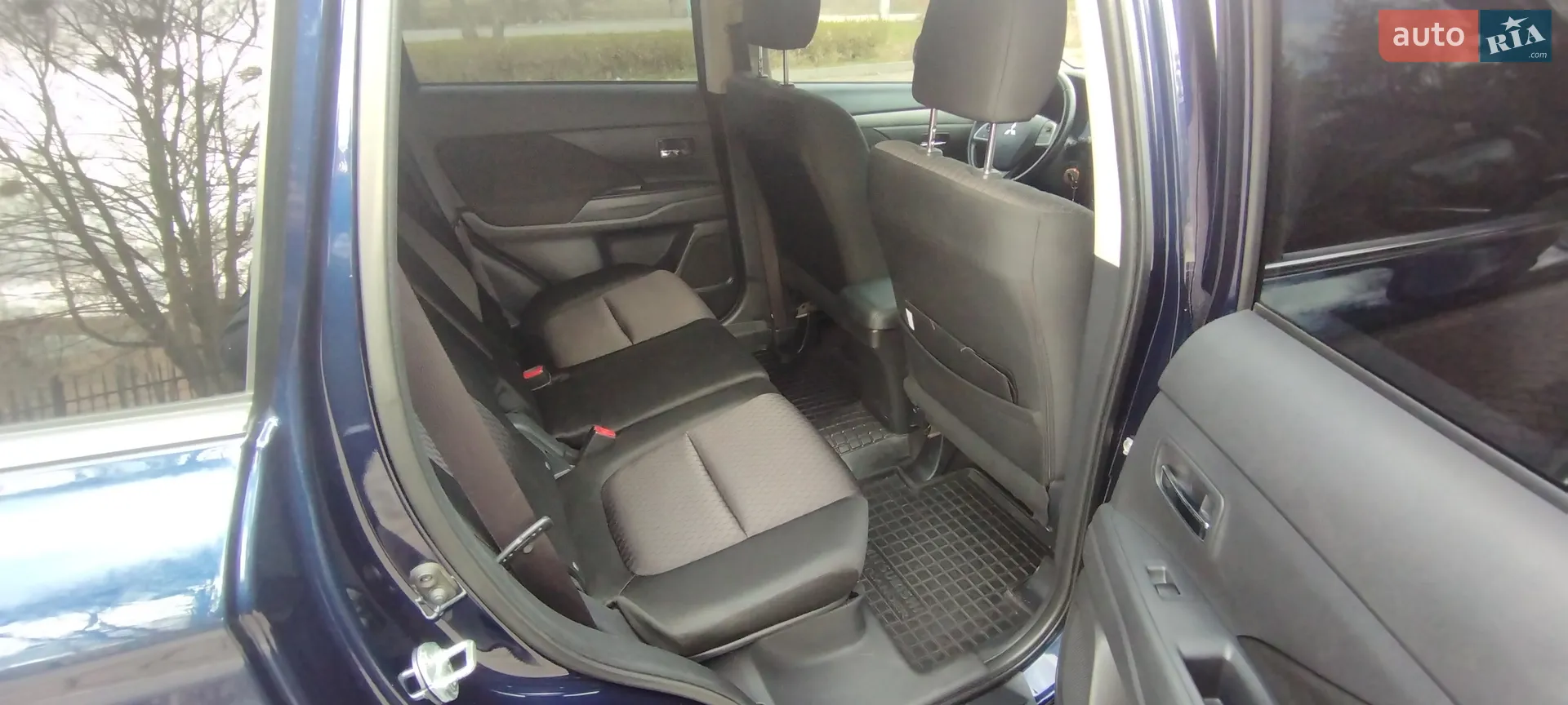 2012 Mitsubishi Outlander - мініатюра 22
