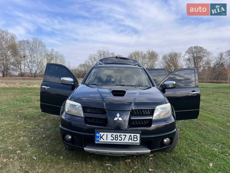 Внедорожник / Кроссовер Mitsubishi Outlander 2005 в Переяславе фото 20 Внедорожник / Кроссовер Mitsubishi Outlander 2005 в Переяславе