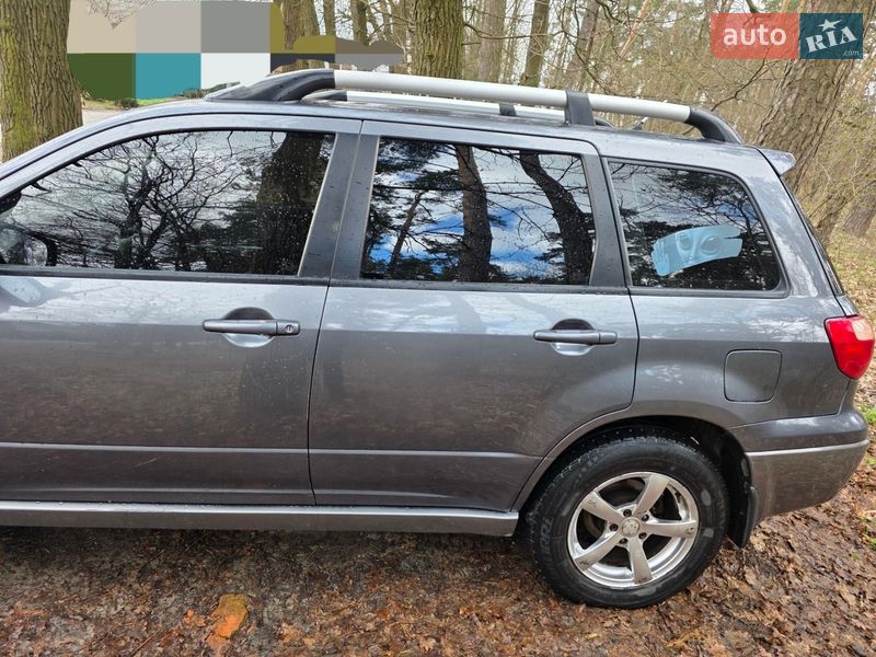 Mitsubishi Outlander 2009