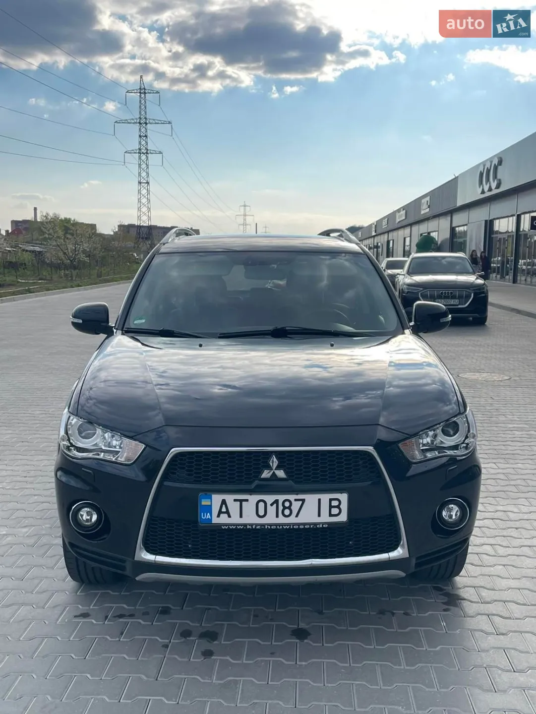 2010 Mitsubishi Outlander - мініатюра 2