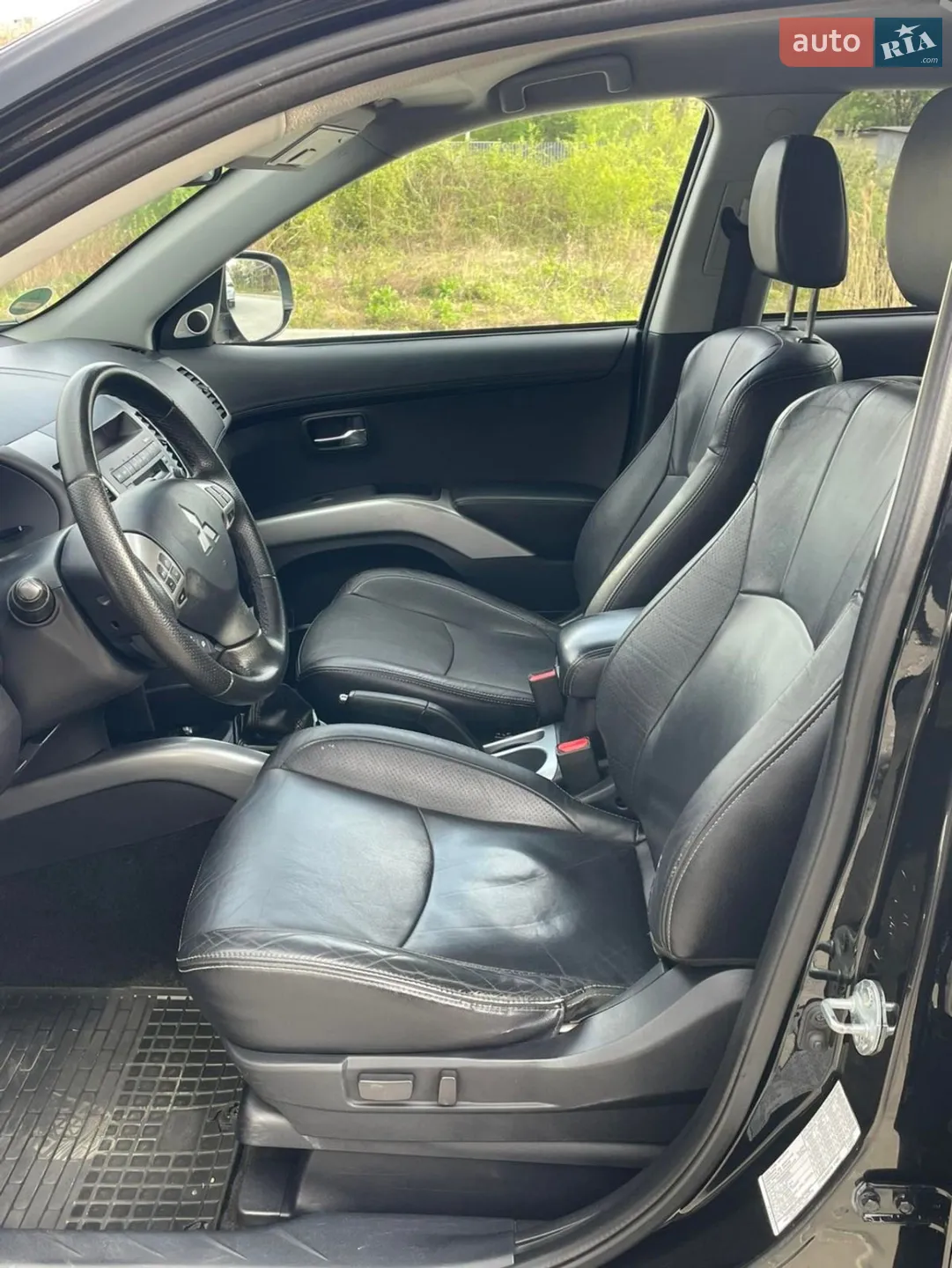 2010 Mitsubishi Outlander - мініатюра 7
