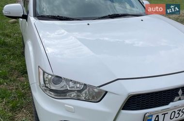 Позашляховик / Кросовер Mitsubishi Outlander 2010 в Надвірній
