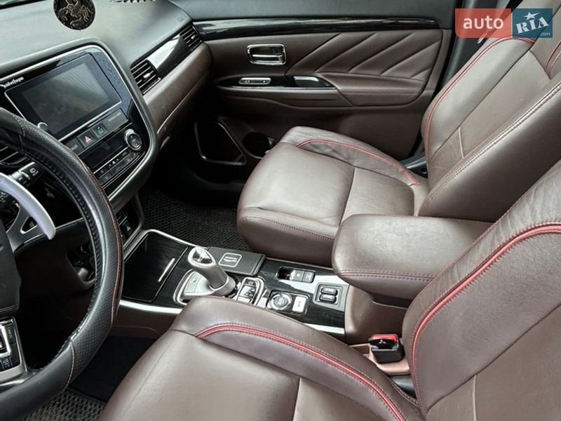 Mitsubishi Outlander 2018